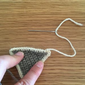 かぎ針編み 編み終わりにきれいに見える1目作る糸の始末の仕方 かぎ針編みとレース編みの無料編み図サイト By Hime Hima